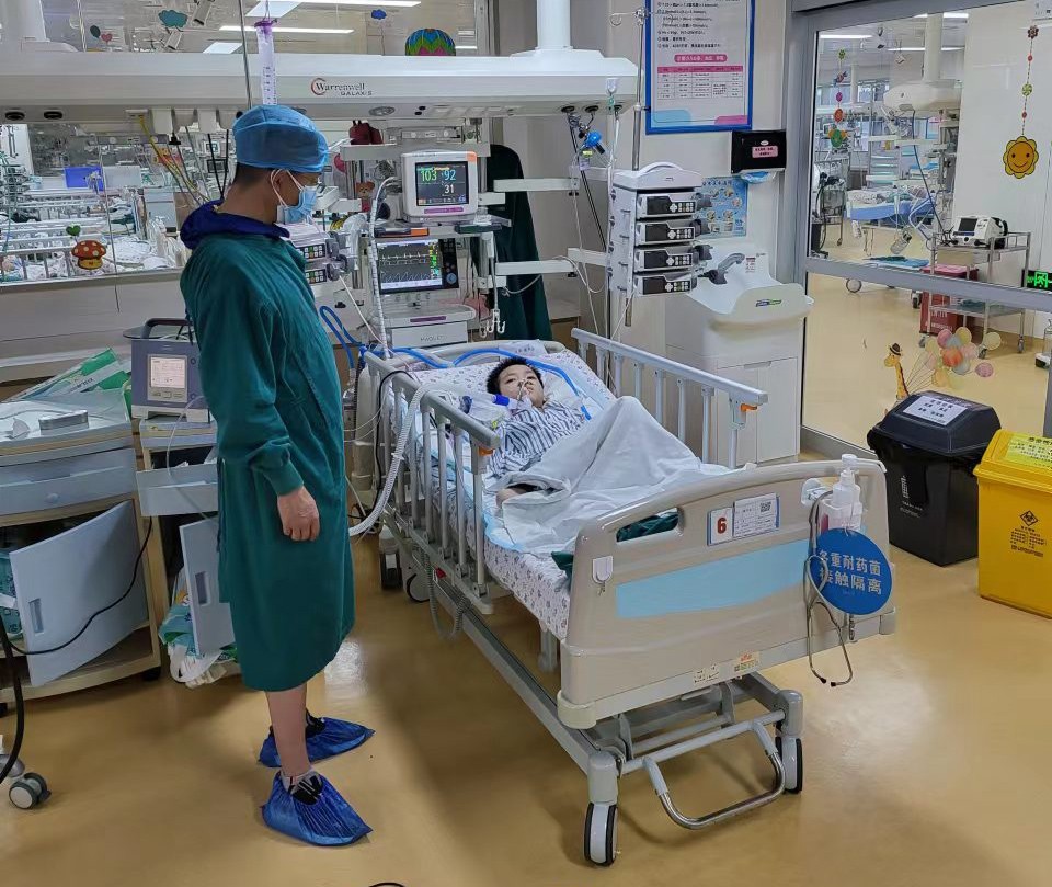 米林县跨省救护车出租公司