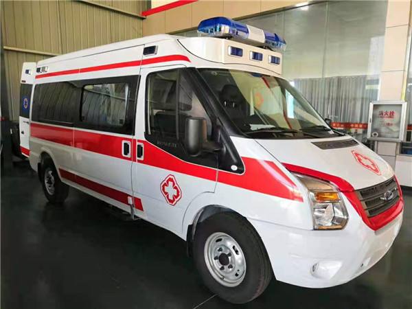 米林县福特V362救护车